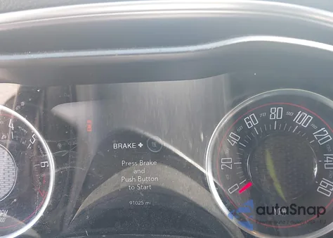 2017 Dodge Challenger Sxt из США, поврежденный, VIN 2C3CDZAG2HH568781